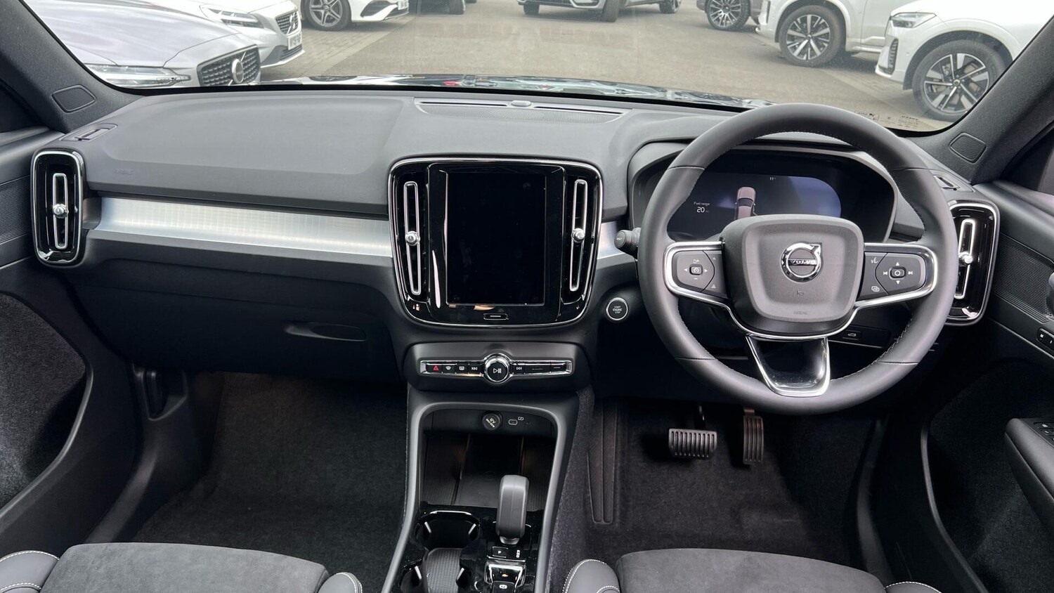Used Volvo XC40 for sale - 77737306: Photo 43