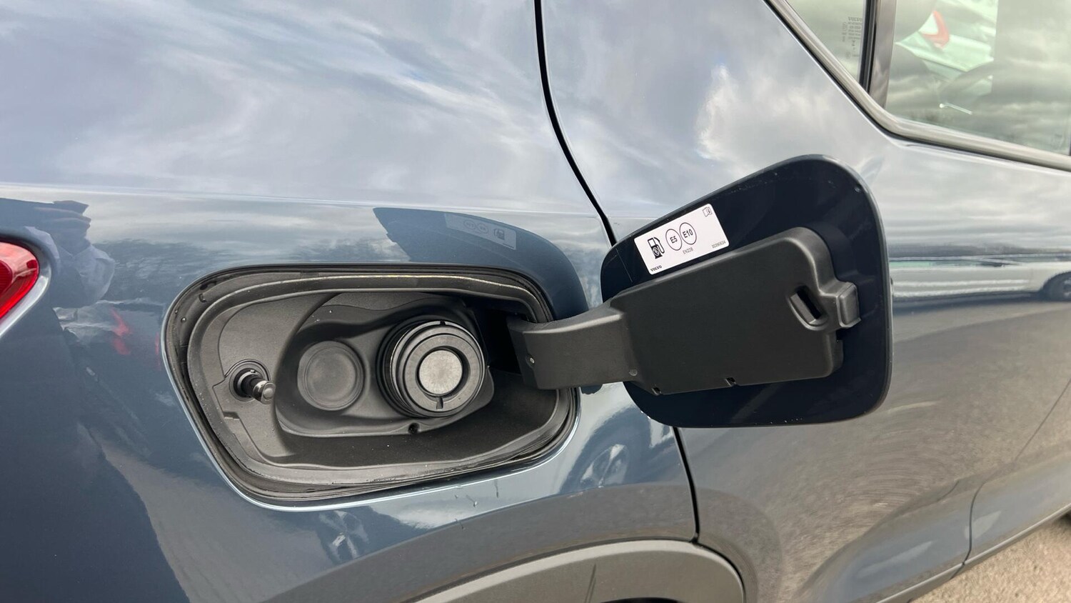 Used Volvo XC40 for sale - 77737306: Photo 53