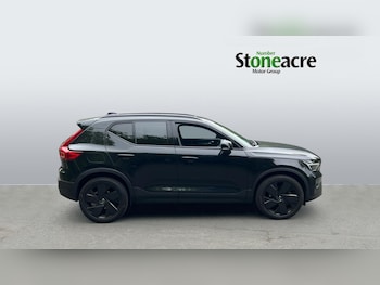 Used Volvo XC40 2025 for sale - 78613000: Photo
