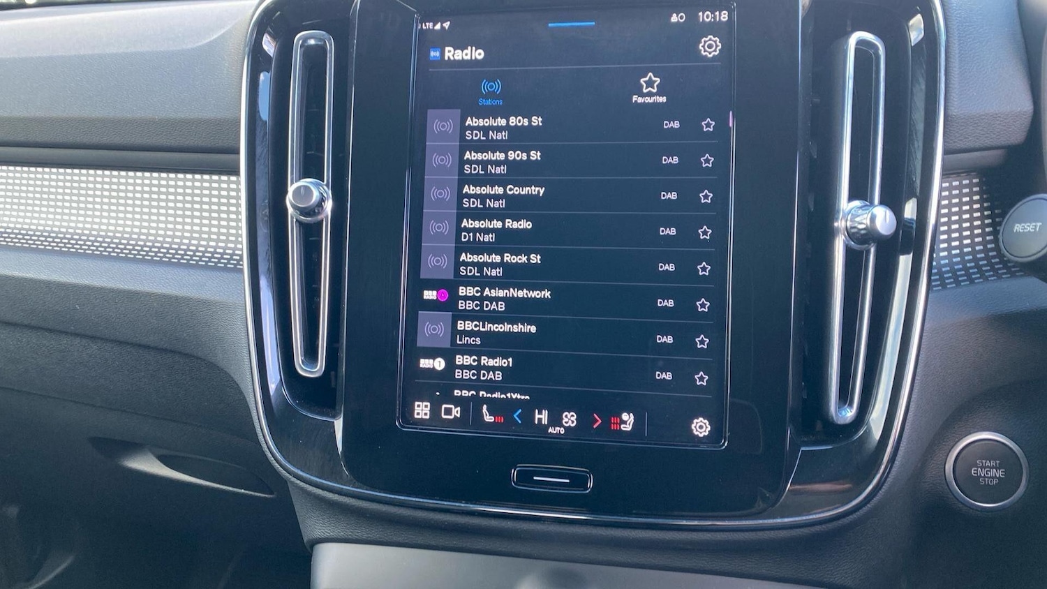 Used Volvo XC40 for sale - 77753563: Photo 22