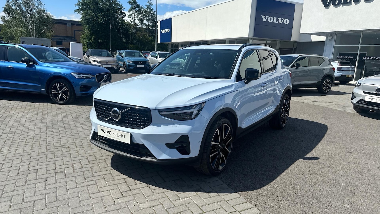 Used Volvo XC40 2024 for sale - 76153208: Photo 27