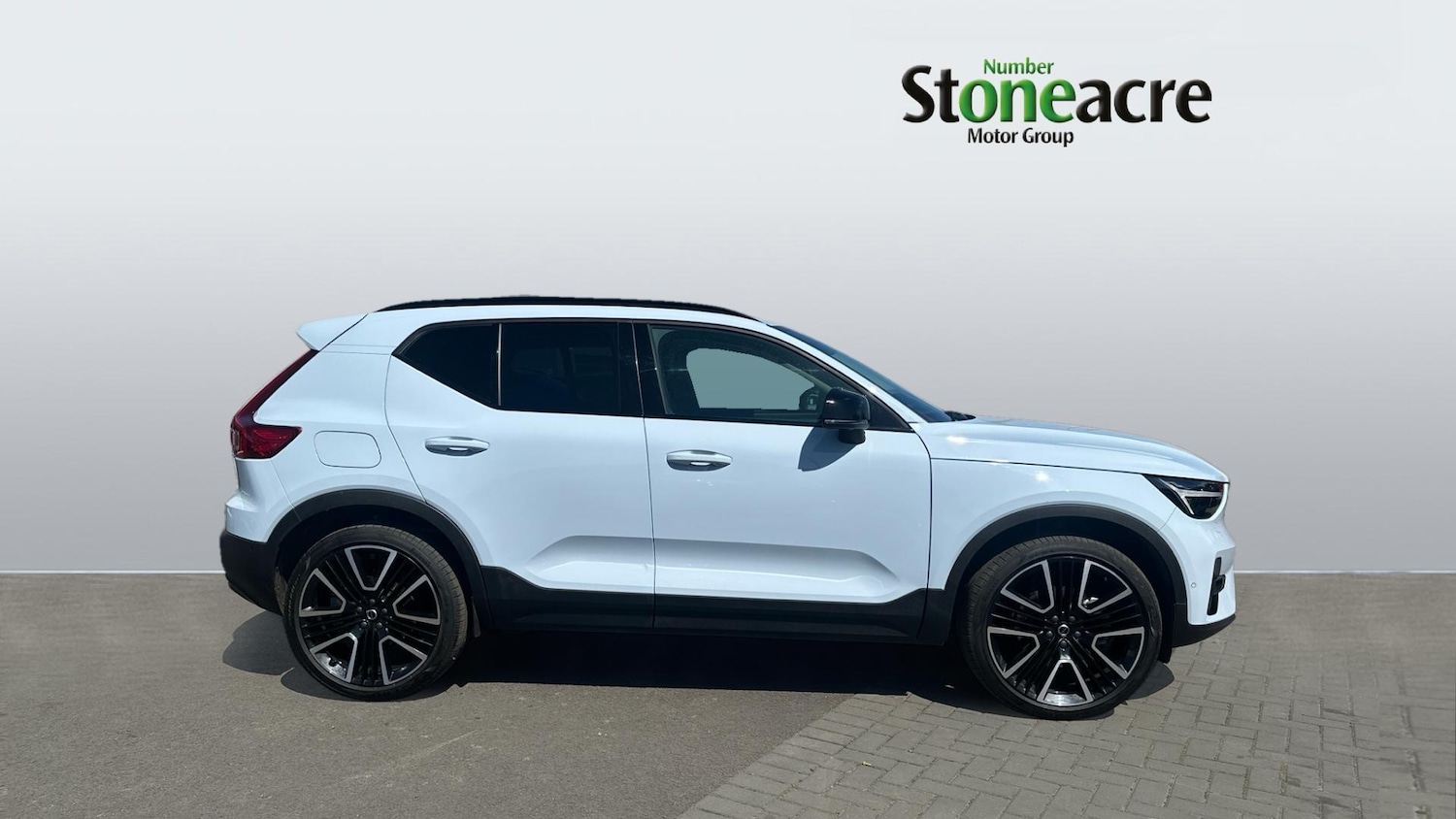 Used Volvo XC40 2024 for sale - 76153208: Photo 4