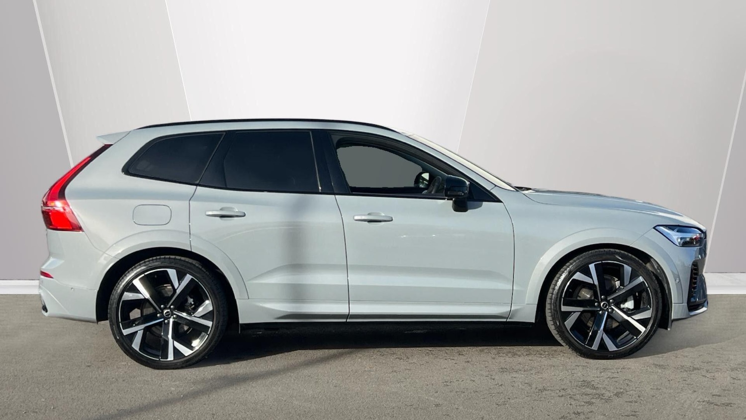 Used Volvo XC60 2026 for sale - 78147701: Photo 4