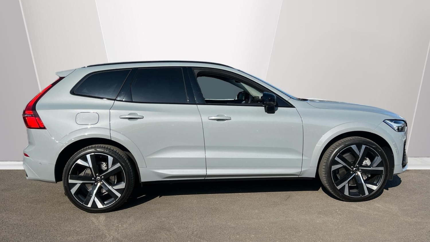 Used Volvo XC60 2026 for sale - 78147701: Photo 5