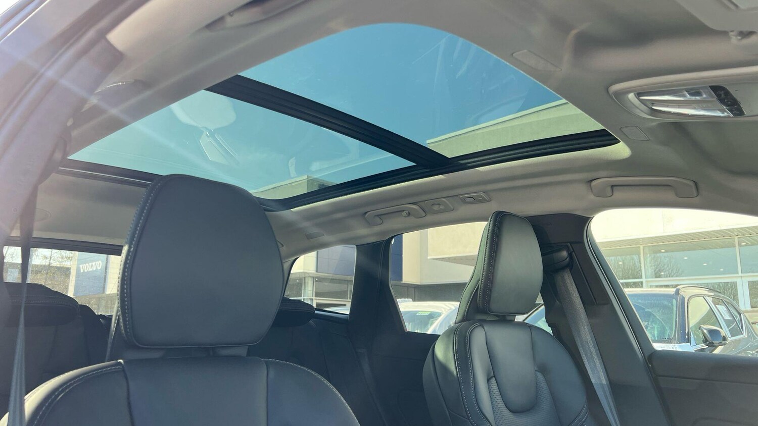 Used Volvo XC60 2026 for sale - 78147701: Photo 74
