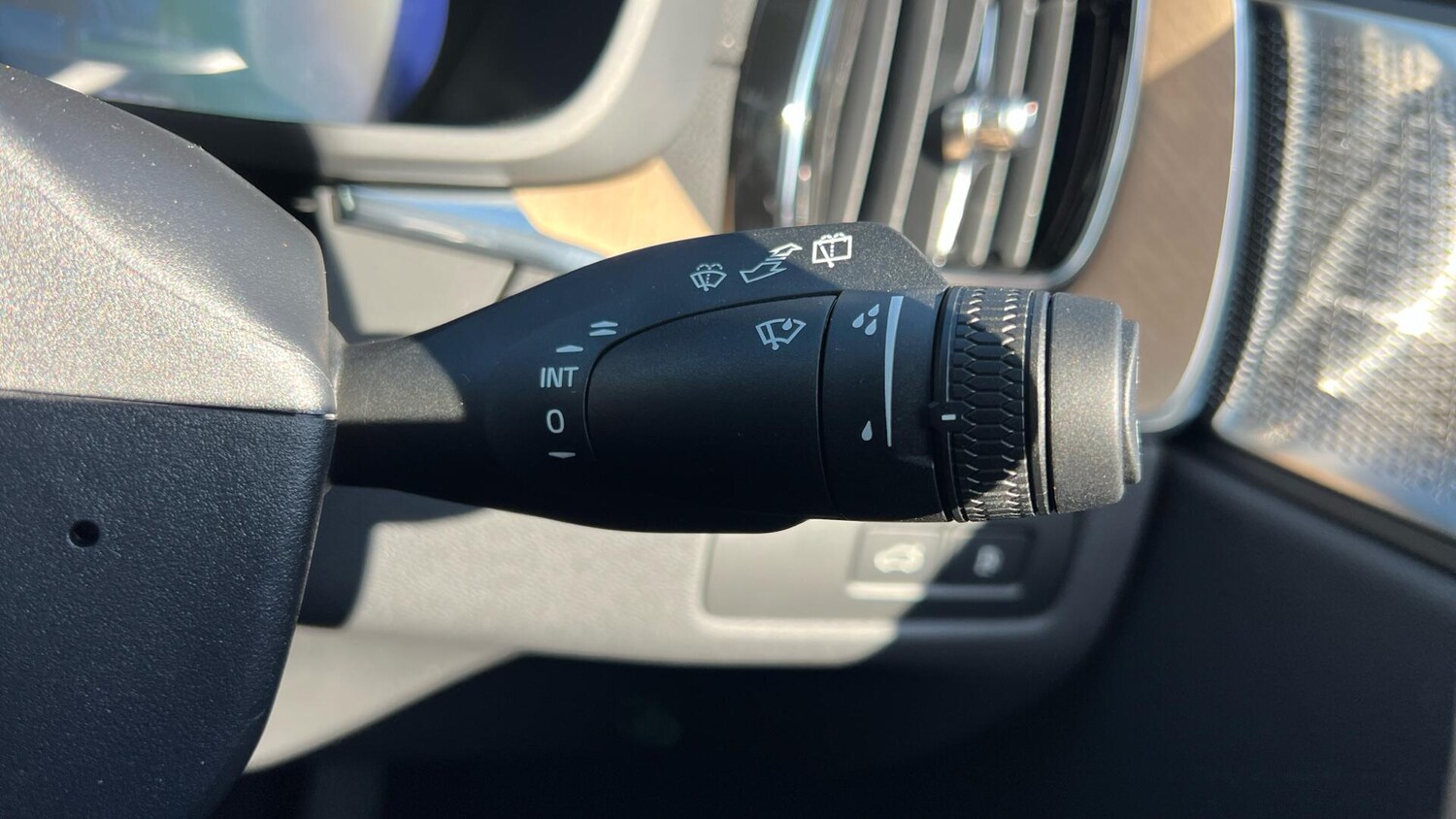 Used Volvo XC60 2026 for sale - 78147701: Photo 98