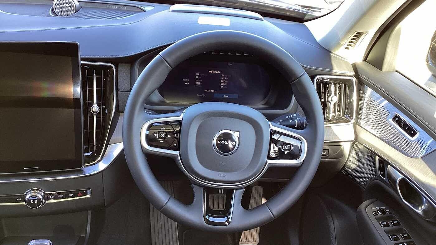 Used Volvo XC90 2025 for sale - 76398371: Photo 13