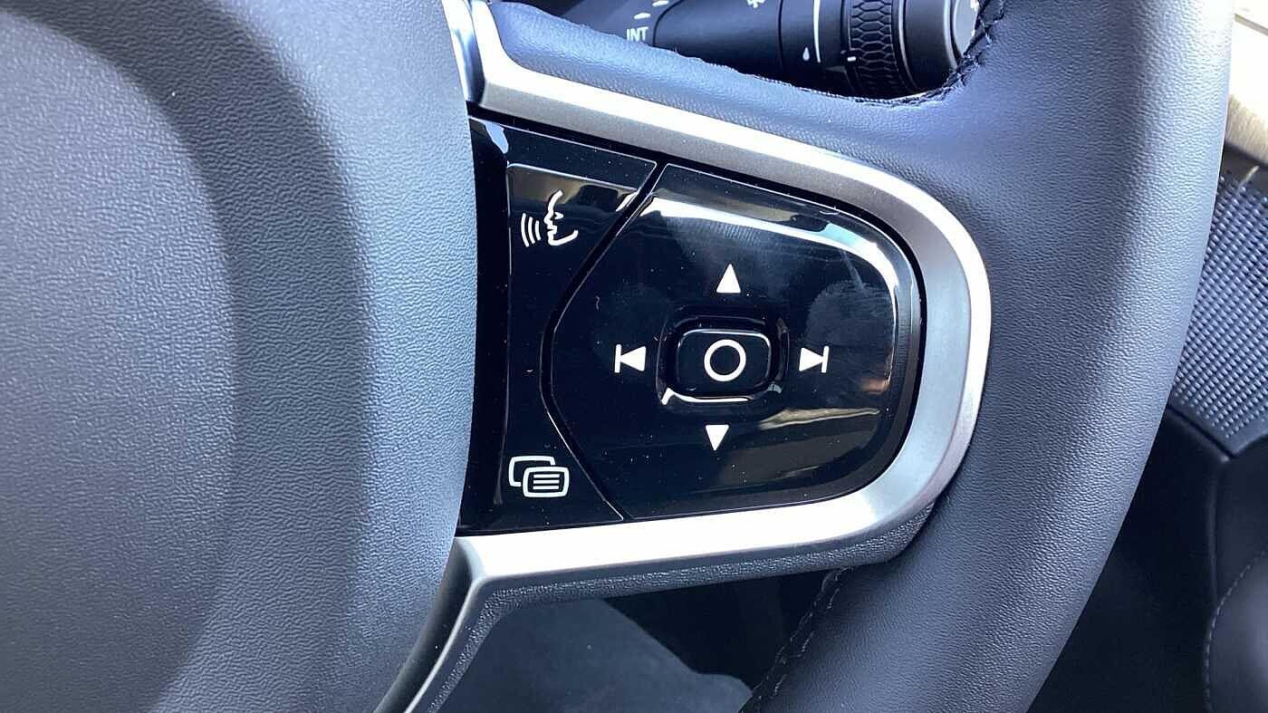 Used Volvo XC90 2025 for sale - 76398371: Photo 39