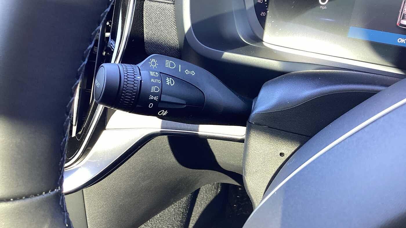 Used Volvo XC90 2025 for sale - 76398371: Photo 40