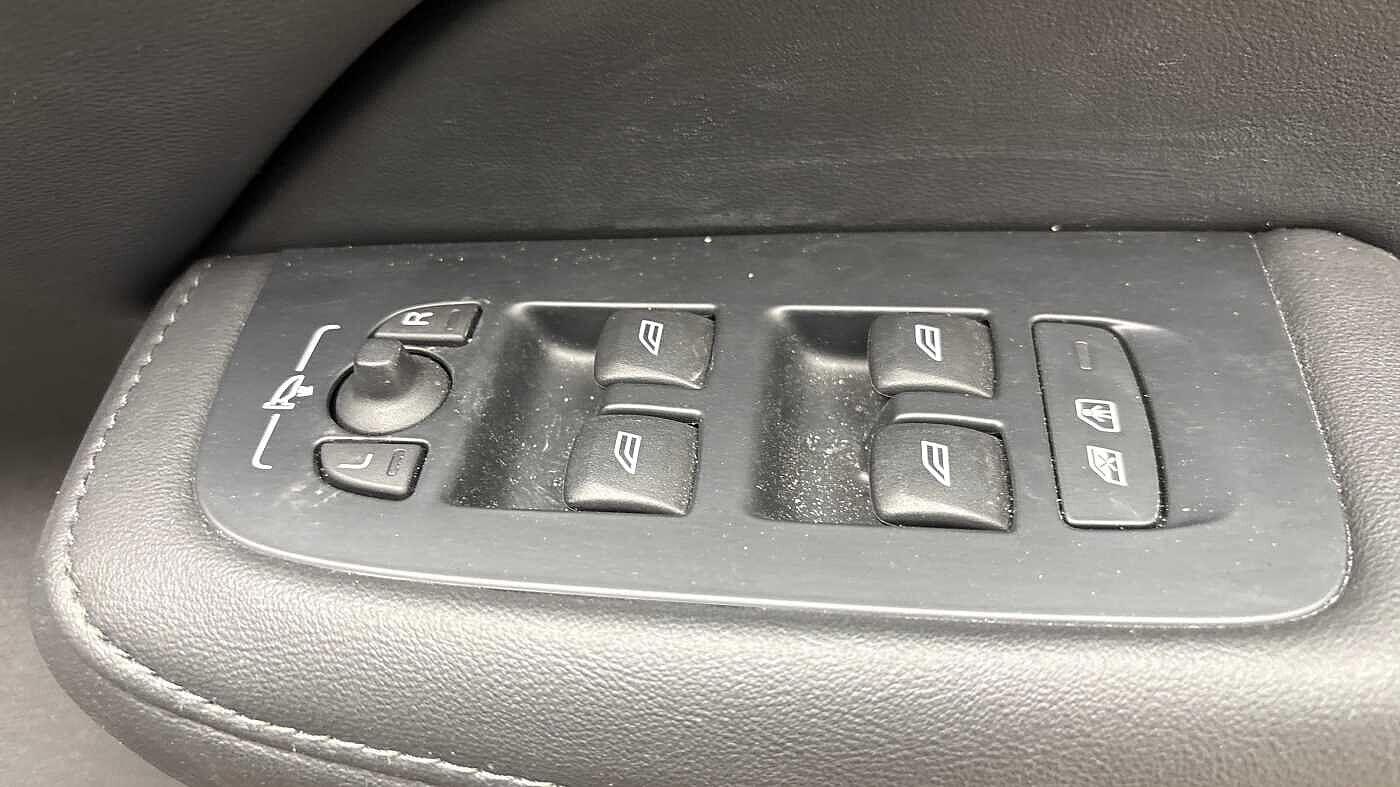 Used Volvo V60 for sale - 77425357: Photo 25