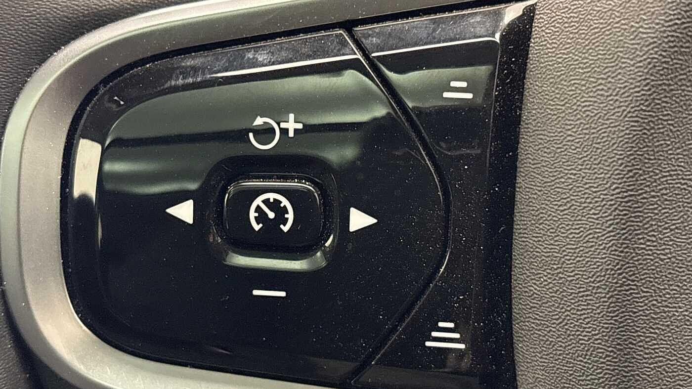 Used Volvo V60 for sale - 77425357: Photo 31