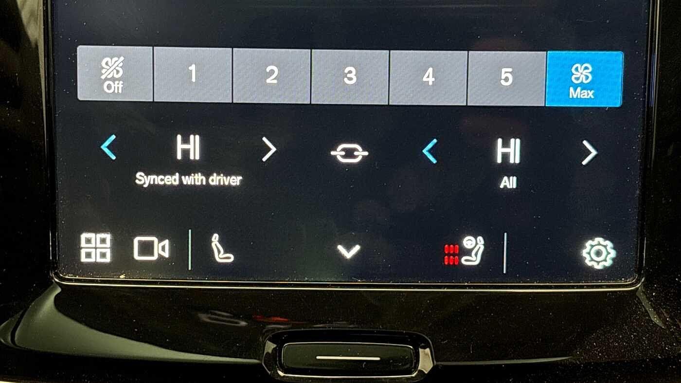 Used Volvo V60 for sale - 77425357: Photo 40