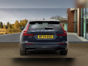 Used Volvo V60 2025 for sale - 77425357: Photo