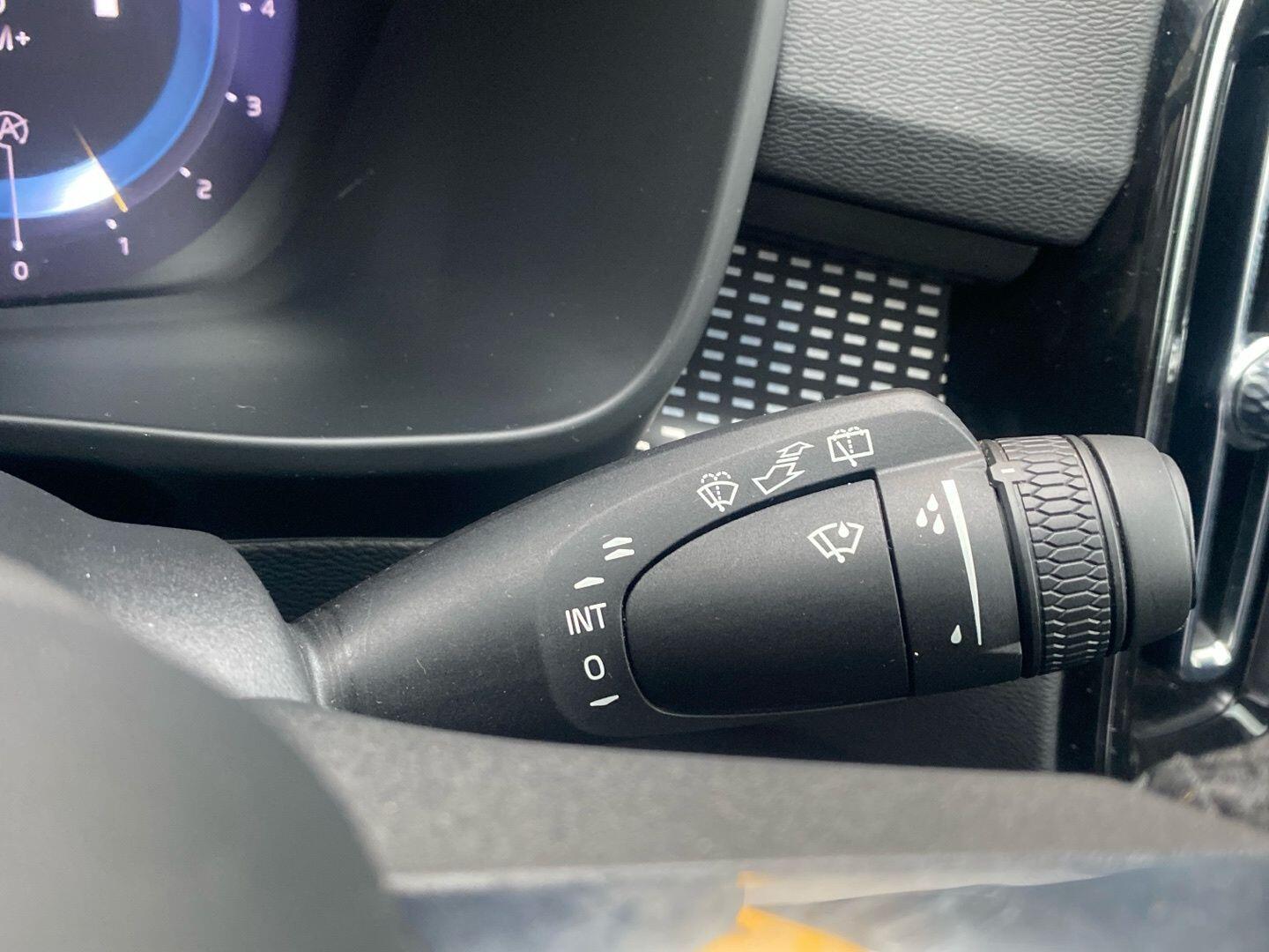 Used Volvo XC40 for sale - 77768274: Photo 12