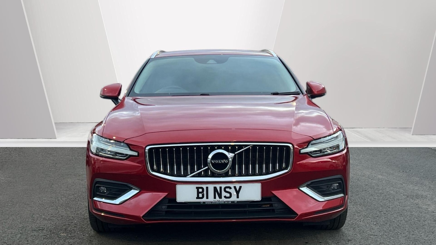 Used Volvo V60 2021 for sale - 77646246: Photo 2