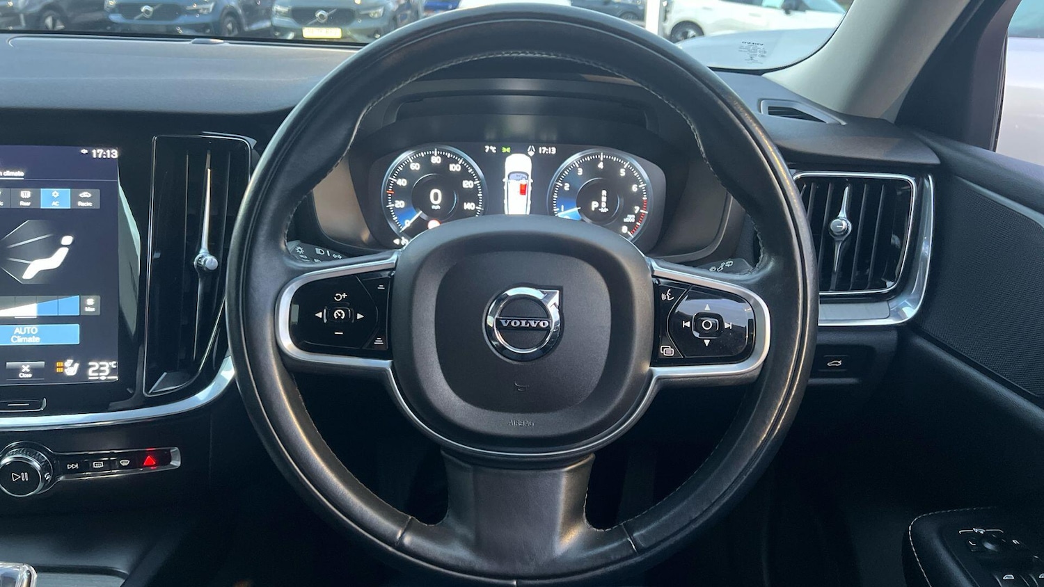 Used Volvo V60 2021 for sale - 77646246: Photo 34