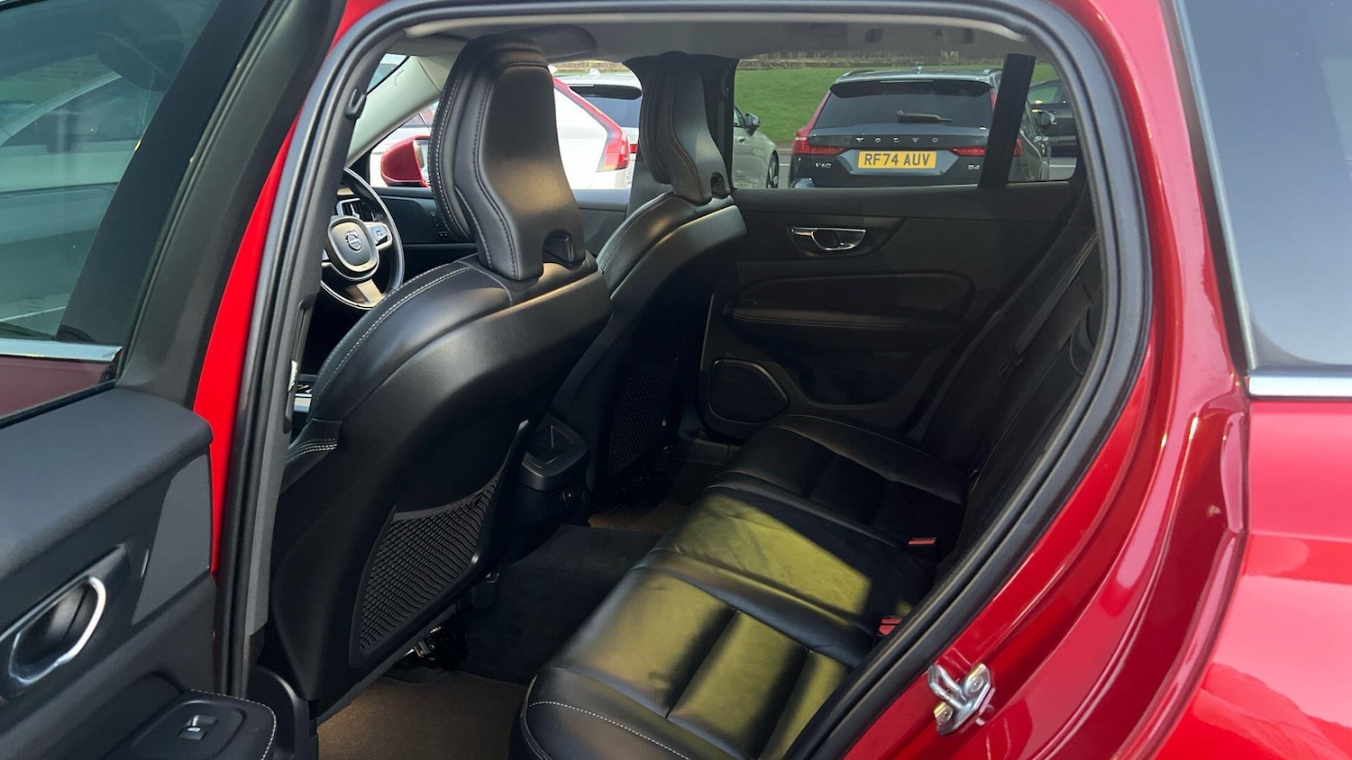 Used Volvo V60 2021 for sale - 77646246: Photo 38