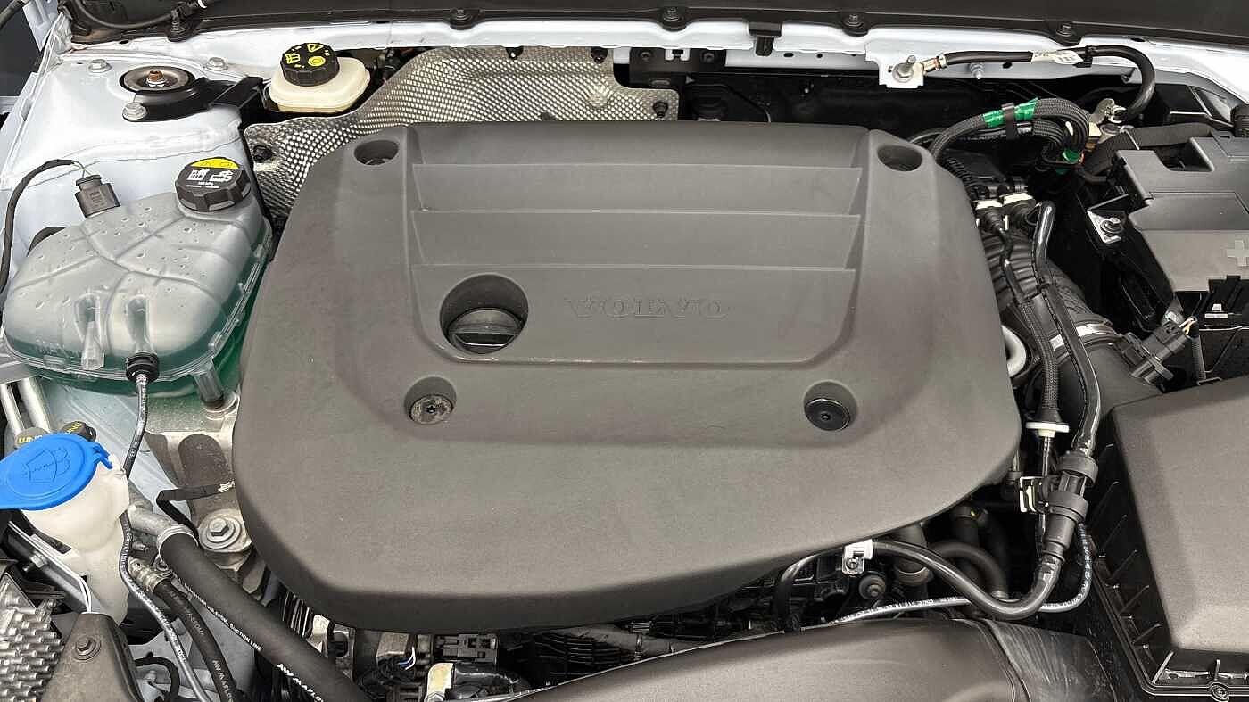 Used Volvo XC40 2024 for sale - 76317945: Photo 15
