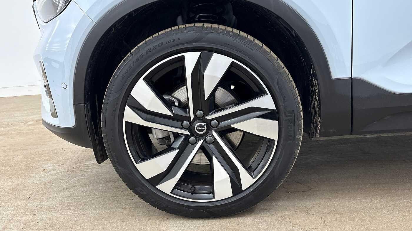 Used Volvo XC40 2024 for sale - 76317945: Photo 16