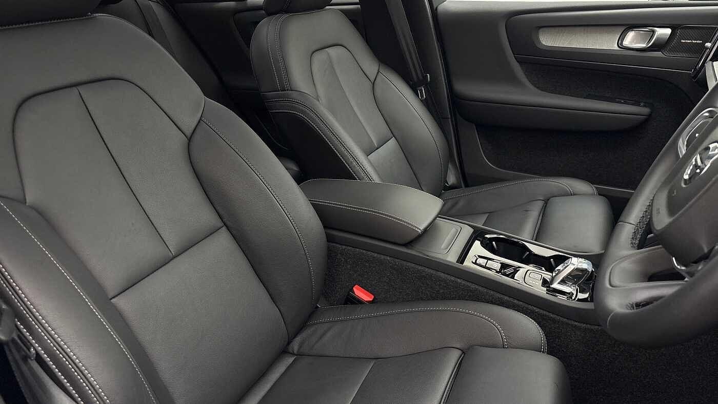 Used Volvo XC40 2024 for sale - 76317945: Photo 29