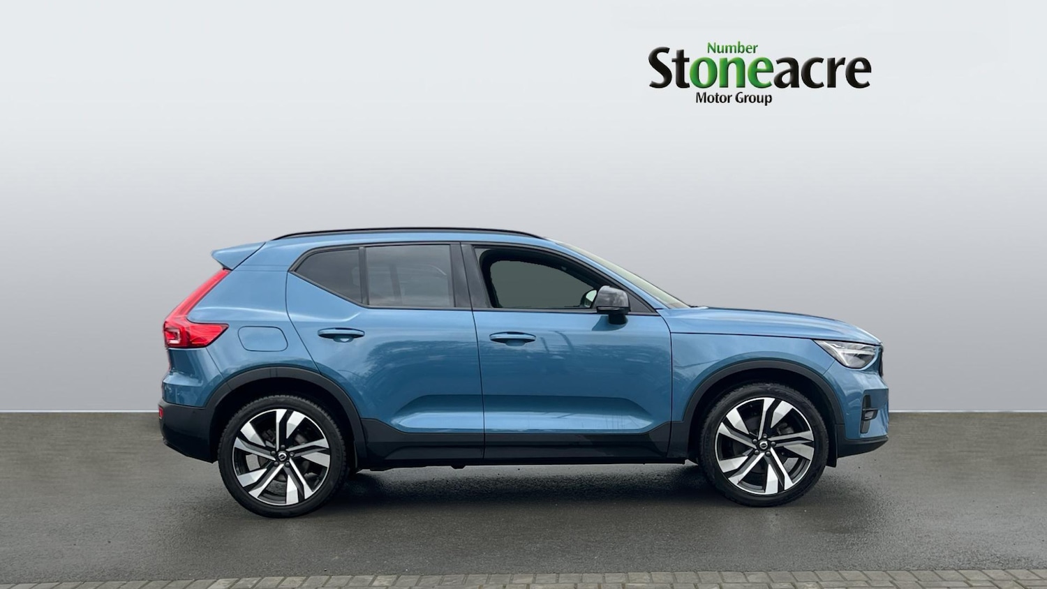 Used Volvo XC40 2024 for sale - 78047503: Photo 3