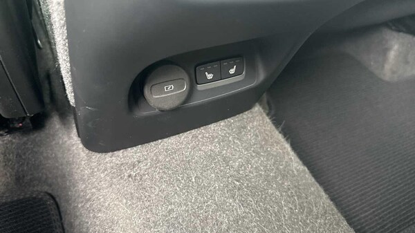 Used Volvo XC40 2024 for sale - 76179654: Photo 29