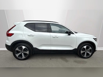 Used Volvo XC40 2024 for sale - 76179654: Photo