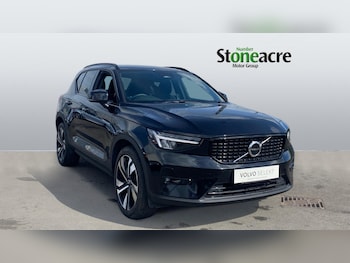 2024 (74) - Plus, B3 Mild hybrid, Petrol, Dark 5-Door