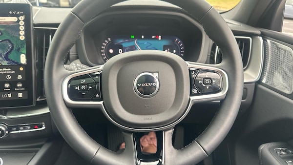 Used Volvo XC60 2025 for sale - 76251401: Photo 11