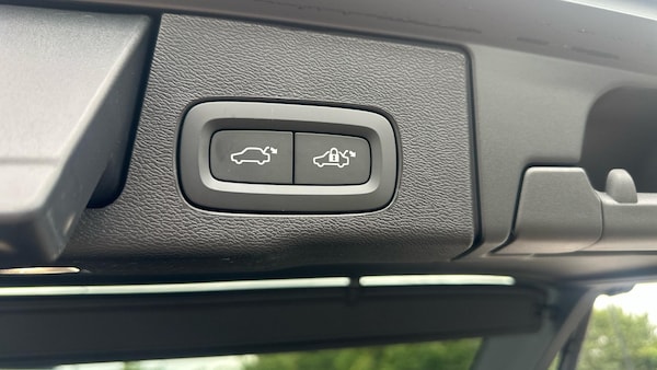 Used Volvo XC60 2025 for sale - 76251401: Photo 18