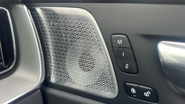 Used Volvo XC60 2025 for sale - 76251401: Photo 28