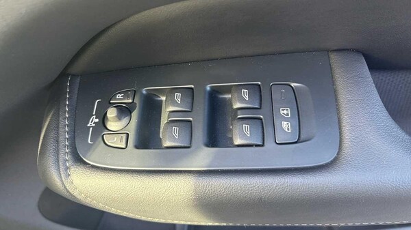 Used Volvo XC60 2024 for sale - 75478225: Photo 33
