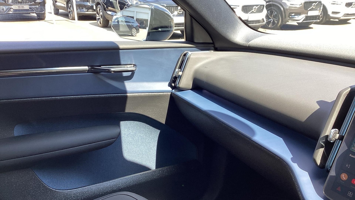 Used Volvo EX30 2025 for sale - 77101989: Photo 61