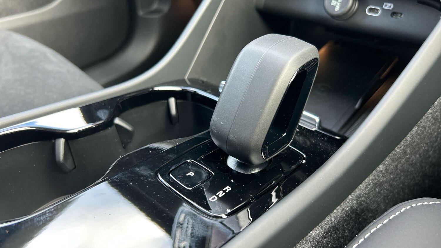 Used Volvo XC40 2025 for sale - 77852716: Photo 10