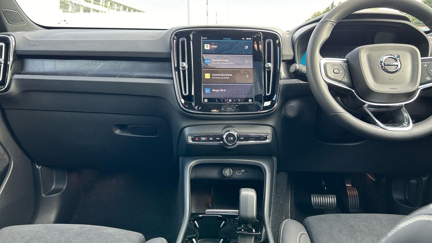 Used Volvo XC40 2025 for sale - 77852716: Photo 12