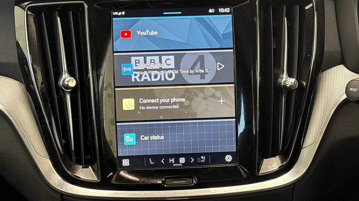 Used Volvo V60 2025 for sale - 76597396: Photo 11