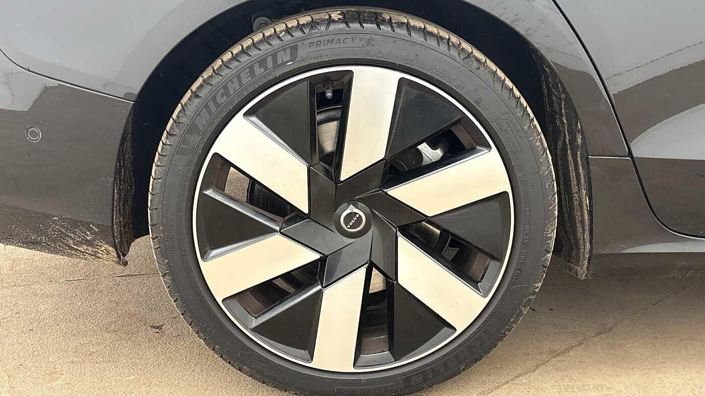 Used Volvo V60 2025 for sale - 76597396: Photo 16