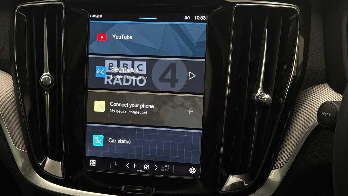 Used Volvo V60 2025 for sale - 76597396: Photo 34