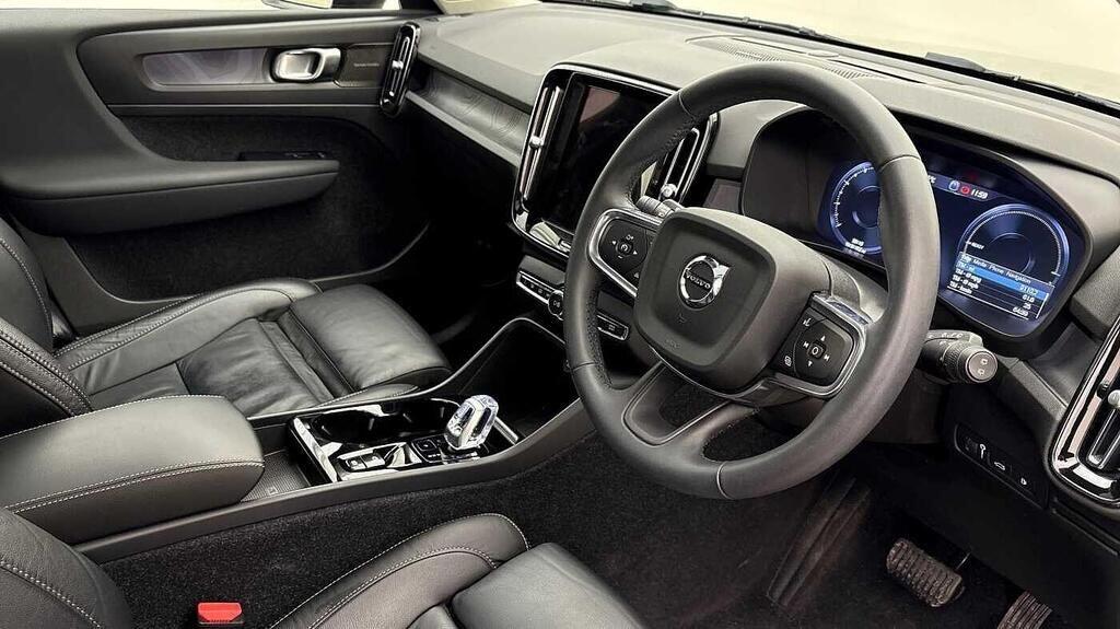 Used Volvo XC40 2025 for sale - 77633314: Photo 12