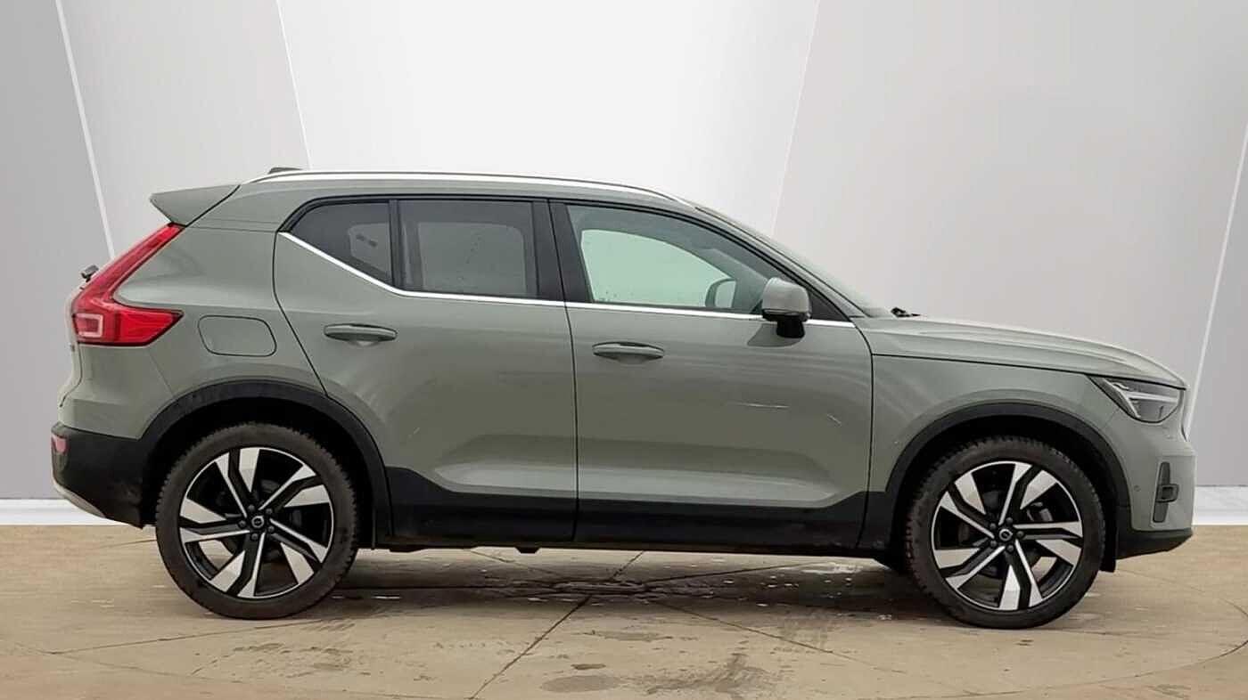 Used Volvo XC40 2025 for sale - 77633314: Photo 2