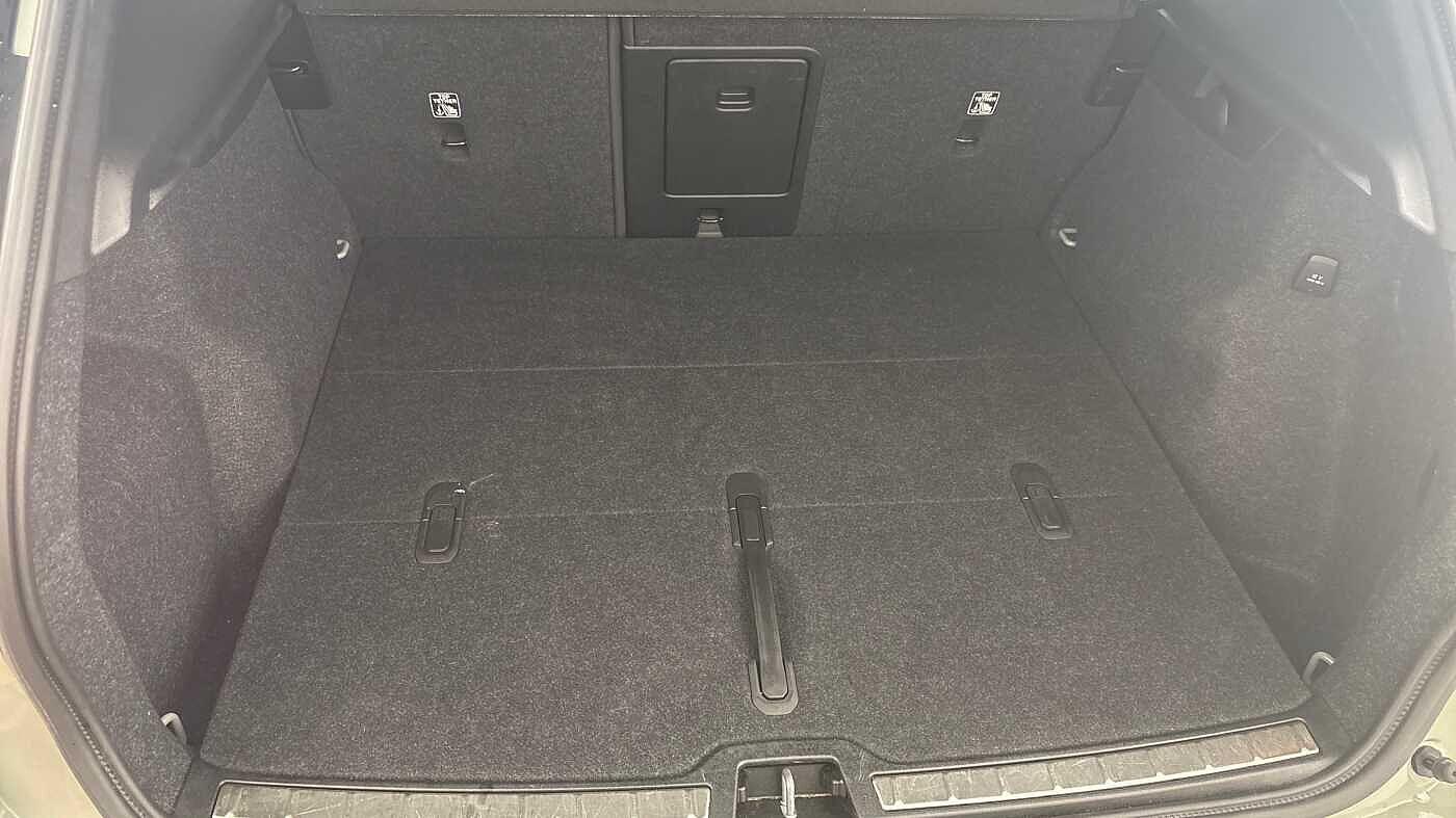 Used Volvo XC40 2025 for sale - 77633314: Photo 5