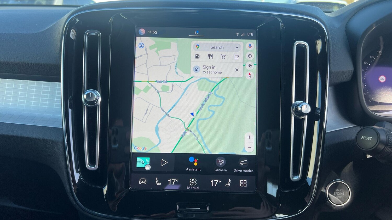 Used Volvo XC40 for sale - 77939562: Photo 17