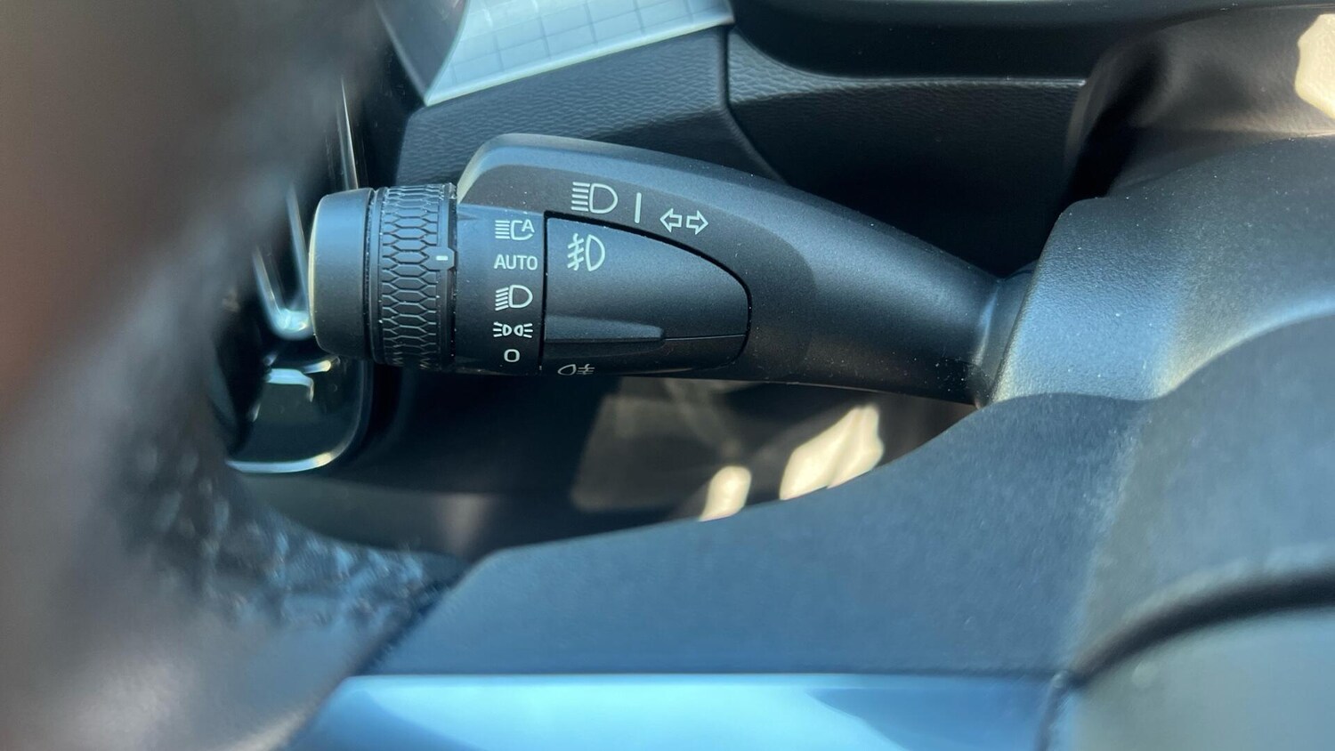 Used Volvo XC40 for sale - 77939562: Photo 19