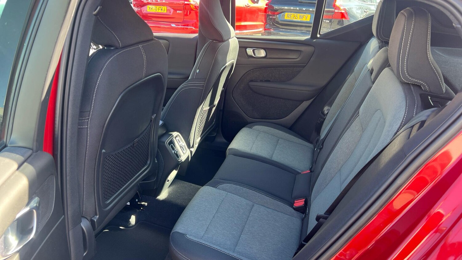 Used Volvo XC40 for sale - 77939562: Photo 29