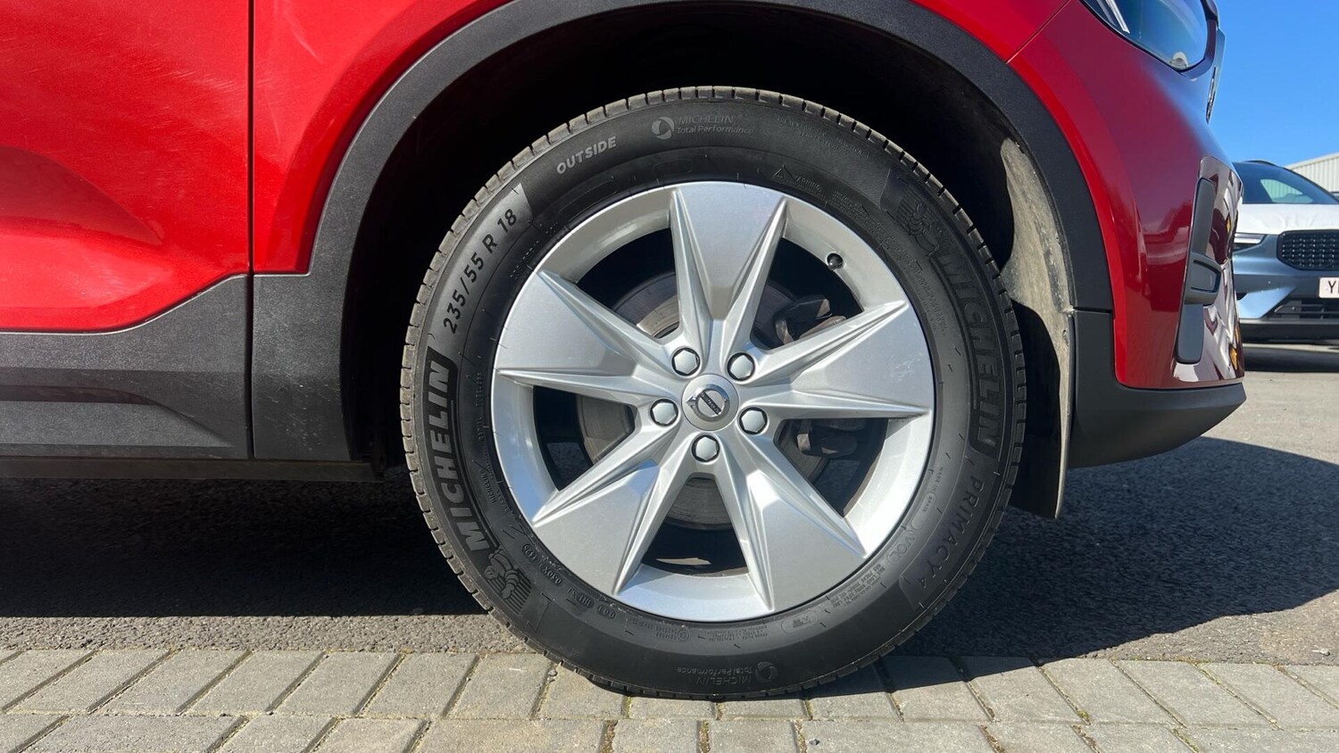 Used Volvo XC40 for sale - 77939562: Photo 9