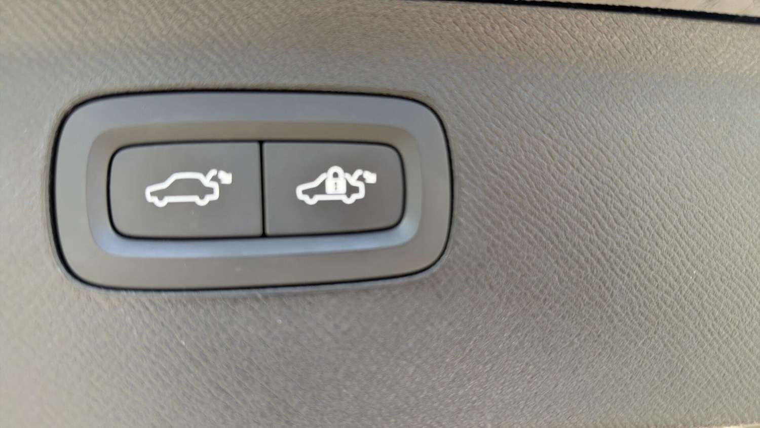 Used Volvo XC90 2025 for sale - 76389176: Photo 16