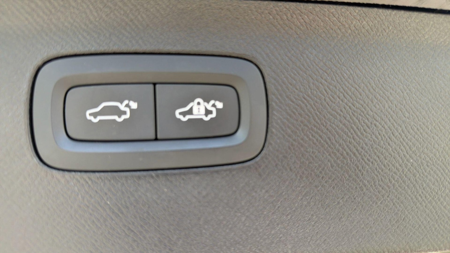 Used Volvo XC90 2025 for sale - 76389176: Photo 31