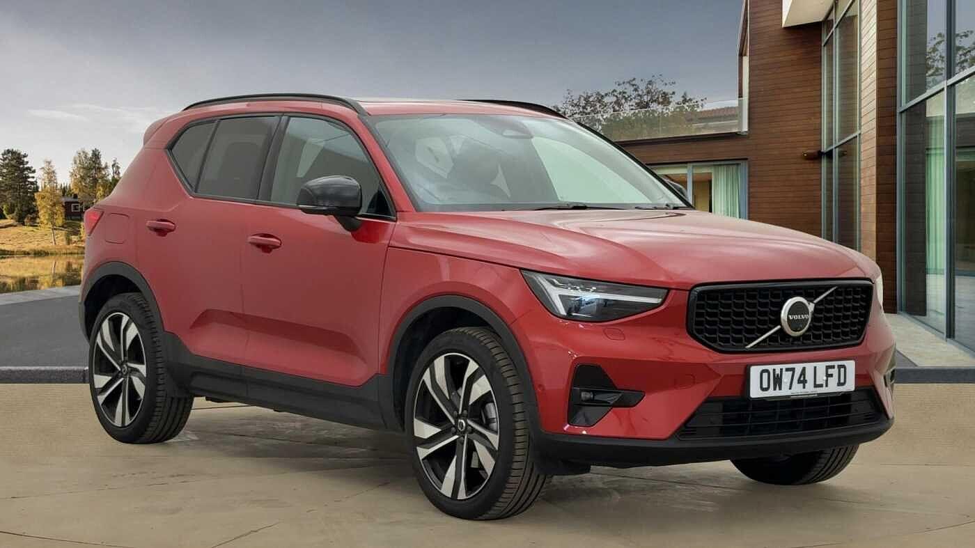 Used Volvo XC40 2025 for sale - 76440416: Photo 1