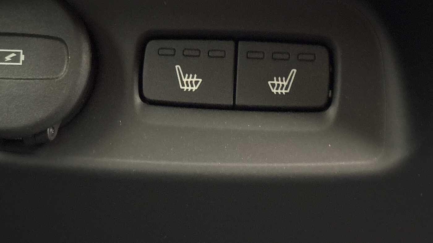 Used Volvo XC40 2025 for sale - 76440416: Photo 17