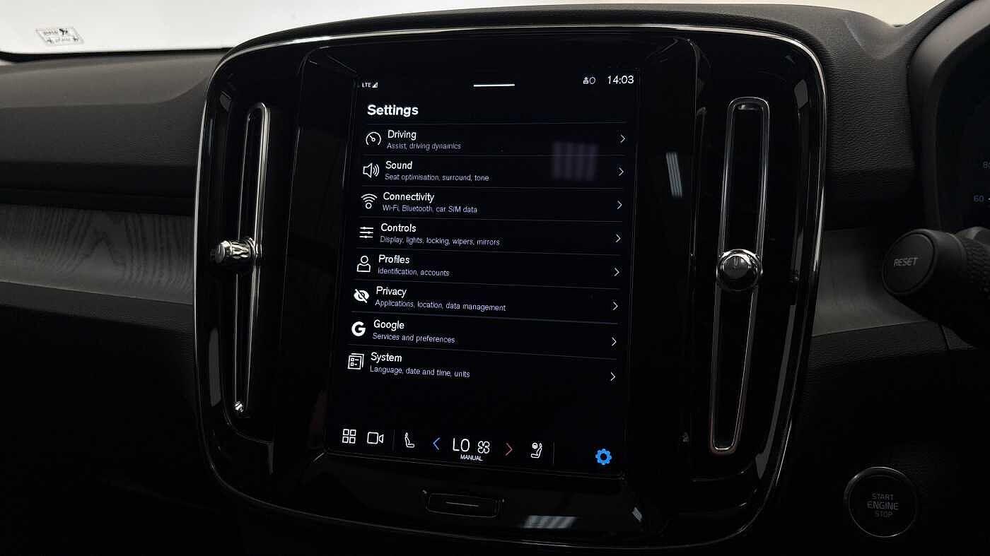 Used Volvo XC40 2025 for sale - 76440416: Photo 35